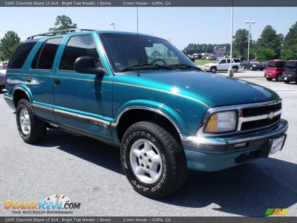 1995 Chevrolet Blazer LS 4x4 Bright Teal Metallic / Ebony Photo #7