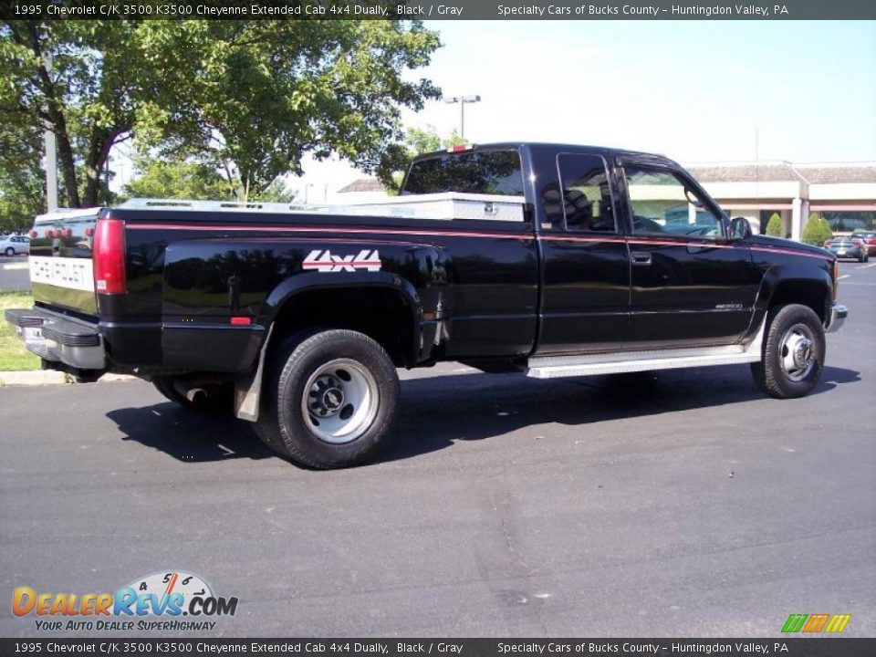 1995 Chevrolet C/K 3500 K3500 Cheyenne Extended Cab 4x4 Dually Black / Gray Photo #5