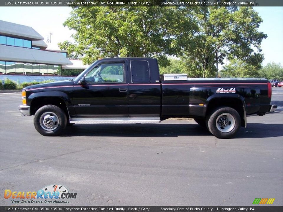1995 Chevrolet C/K 3500 K3500 Cheyenne Extended Cab 4x4 Dually Black / Gray Photo #16
