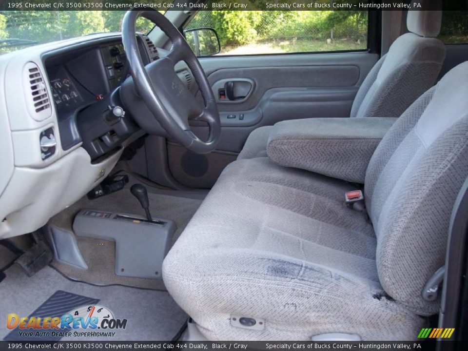 1995 Chevrolet C/K 3500 K3500 Cheyenne Extended Cab 4x4 Dually Black / Gray Photo #28