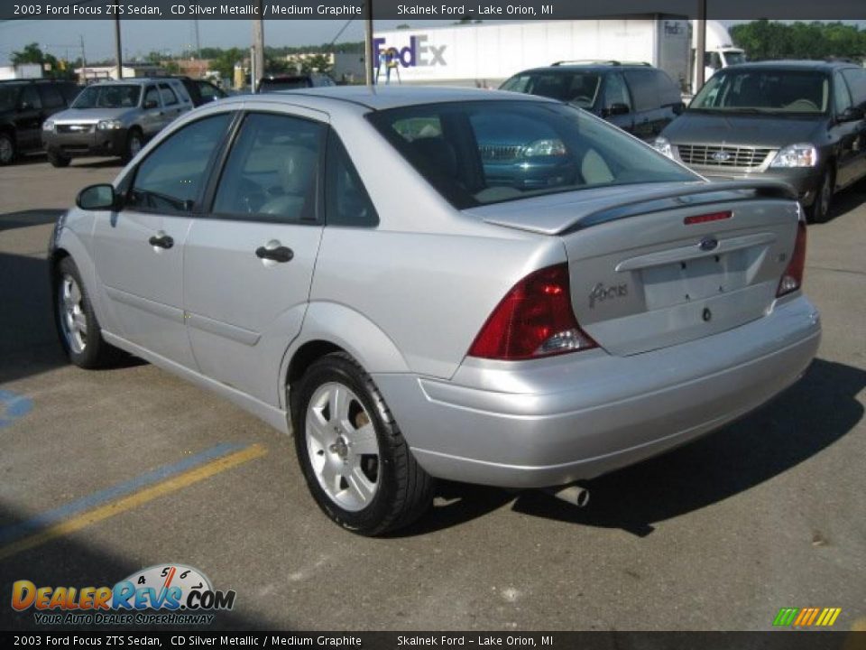 2003 Ford Focus ZTS Sedan CD Silver Metallic / Medium Graphite Photo #5