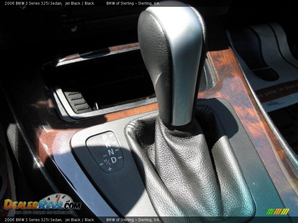 2006 BMW 3 Series 325i Sedan Jet Black / Black Photo #30