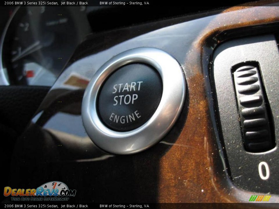 2006 BMW 3 Series 325i Sedan Jet Black / Black Photo #32