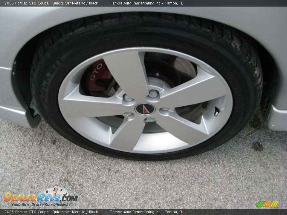 2005 Pontiac GTO Coupe Quicksilver Metallic / Black Photo #15