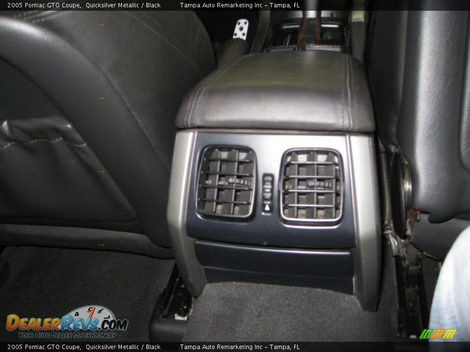 2005 Pontiac GTO Coupe Quicksilver Metallic / Black Photo #24