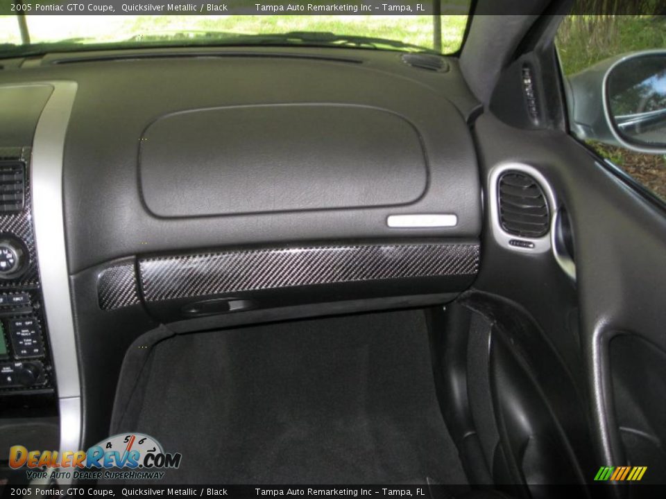 2005 Pontiac GTO Coupe Quicksilver Metallic / Black Photo #27