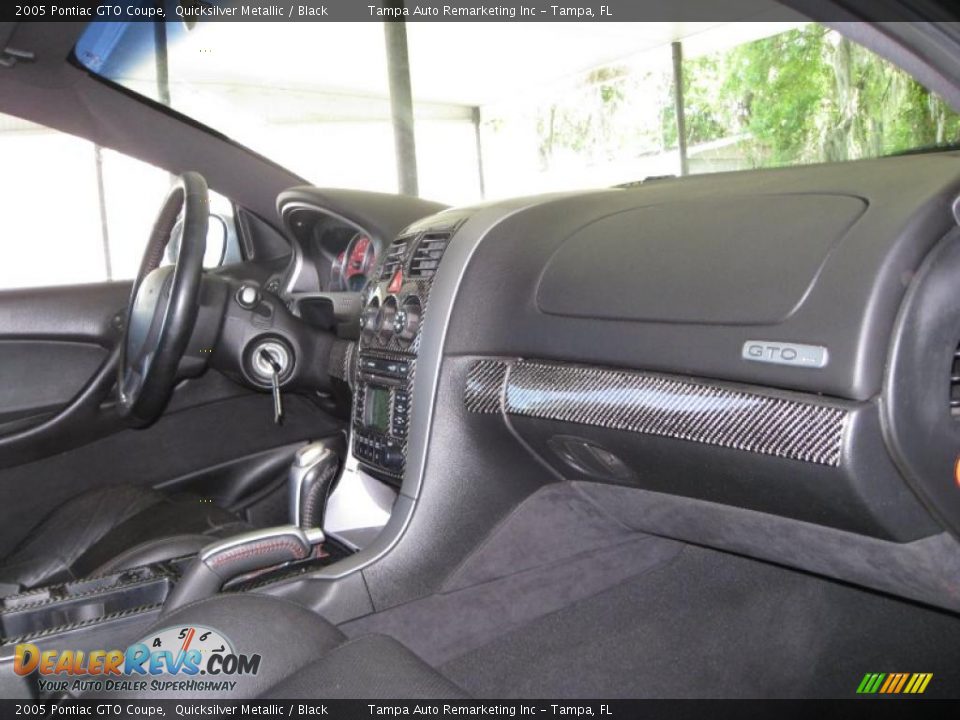 2005 Pontiac GTO Coupe Quicksilver Metallic / Black Photo #29