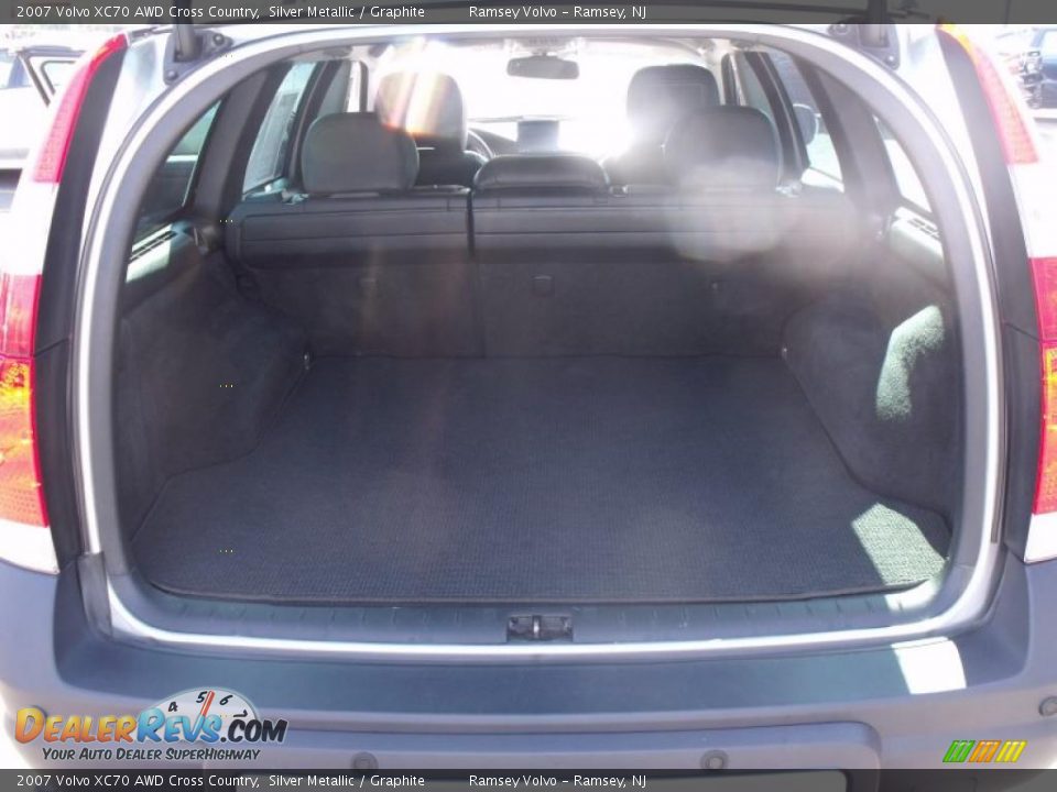 2007 Volvo XC70 AWD Cross Country Silver Metallic / Graphite Photo #18