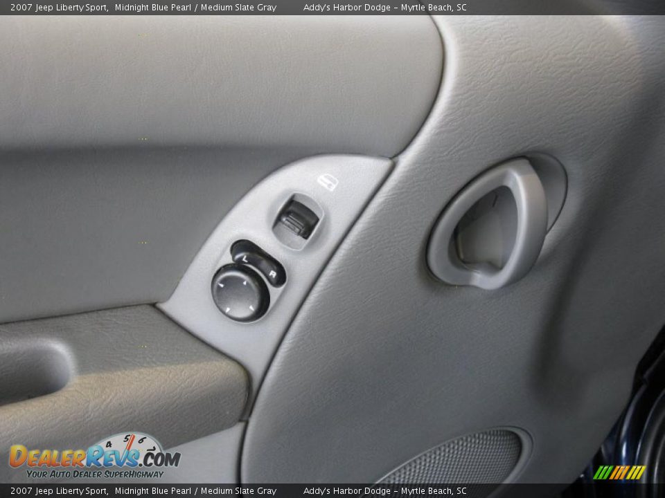 2007 Jeep Liberty Sport Midnight Blue Pearl / Medium Slate Gray Photo #11