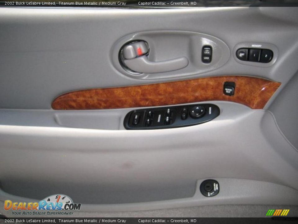 2002 Buick LeSabre Limited Titanium Blue Metallic / Medium Gray Photo #17