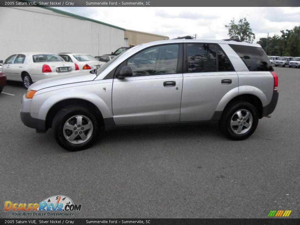 2005 Saturn VUE Silver Nickel / Gray Photo #2