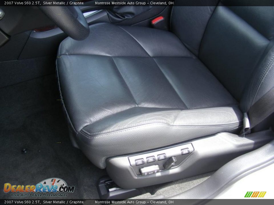2007 Volvo S60 2.5T Silver Metallic / Graphite Photo #10