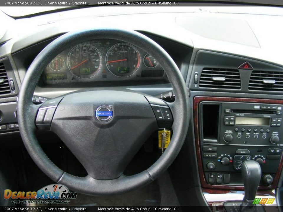 2007 Volvo S60 2.5T Silver Metallic / Graphite Photo #15