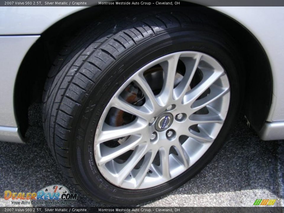 2007 Volvo S60 2.5T Silver Metallic / Graphite Photo #29