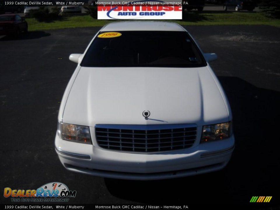 1999 Cadillac DeVille Sedan White / Mulberry Photo #20