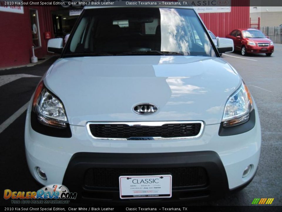 2010 Kia Soul Ghost Special Edition Clear White / Black Leather Photo #5