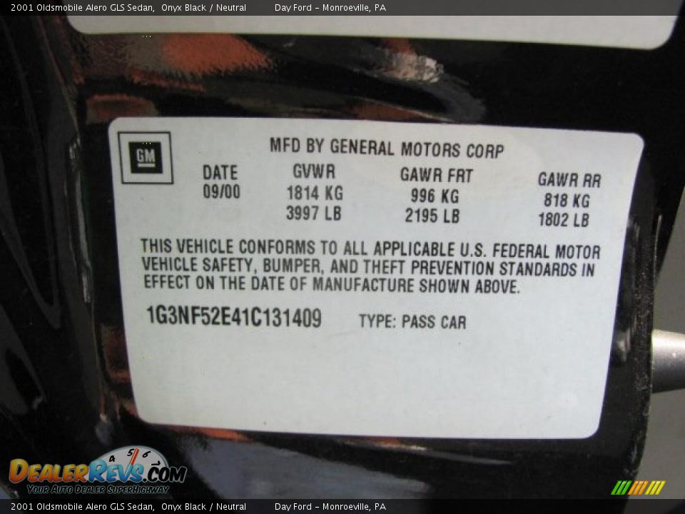 2001 Oldsmobile Alero GLS Sedan Onyx Black / Neutral Photo #14