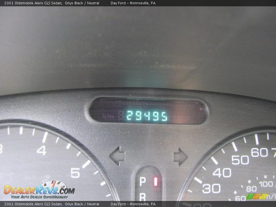 2001 Oldsmobile Alero GLS Sedan Onyx Black / Neutral Photo #15
