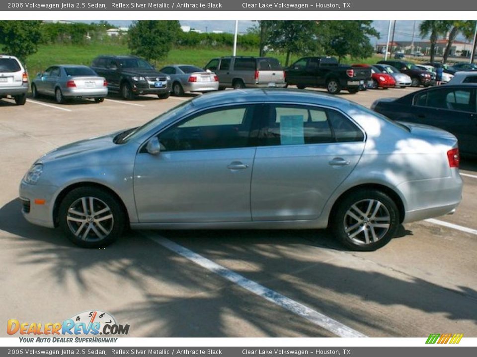 2006 Volkswagen Jetta 2.5 Sedan Reflex Silver Metallic / Anthracite Black Photo #26