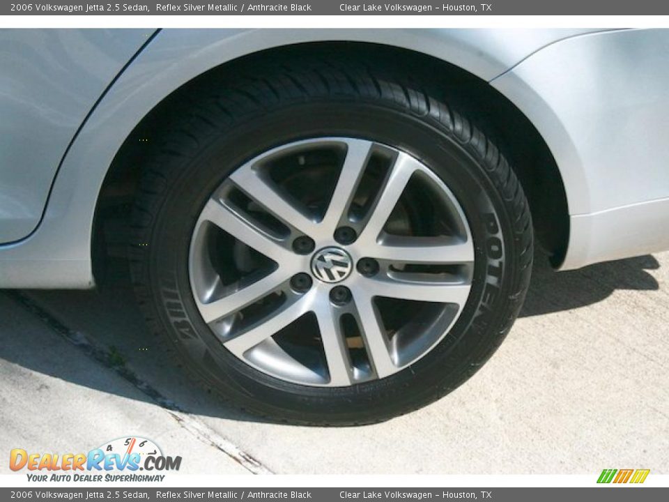 2006 Volkswagen Jetta 2.5 Sedan Reflex Silver Metallic / Anthracite Black Photo #28