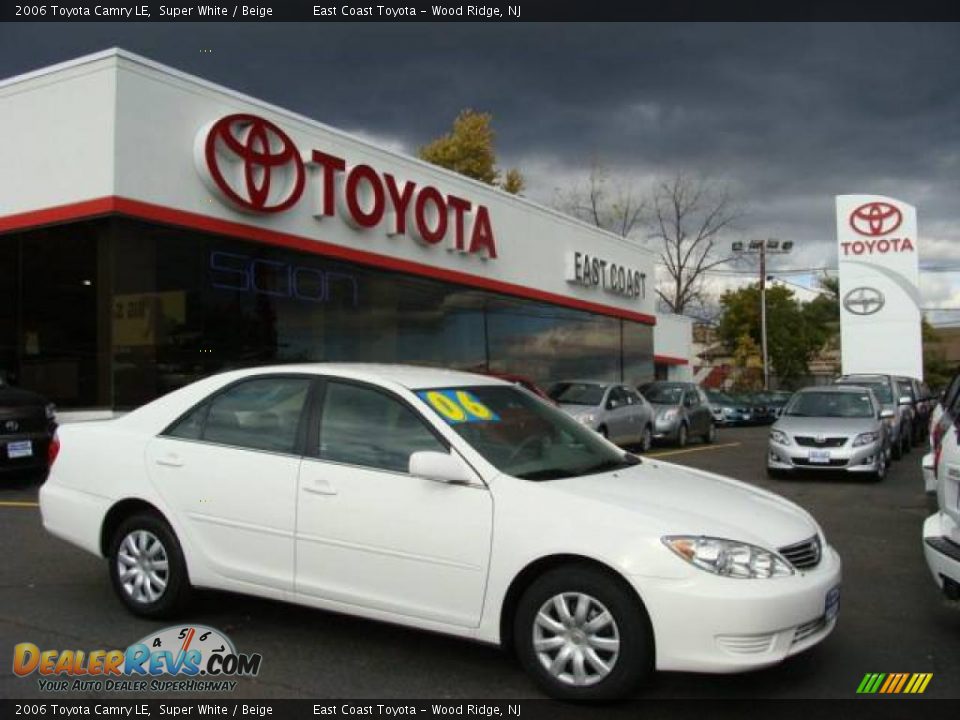 2006 Toyota Camry LE Super White / Beige Photo #1