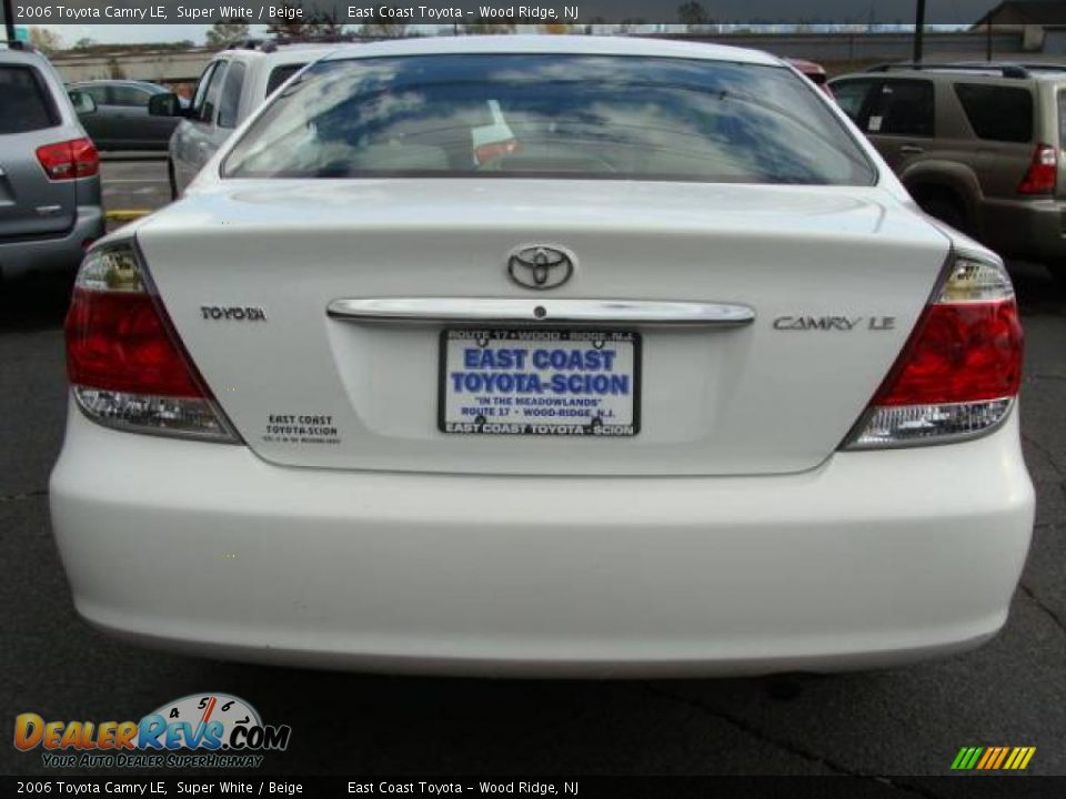 2006 Toyota Camry LE Super White / Beige Photo #4