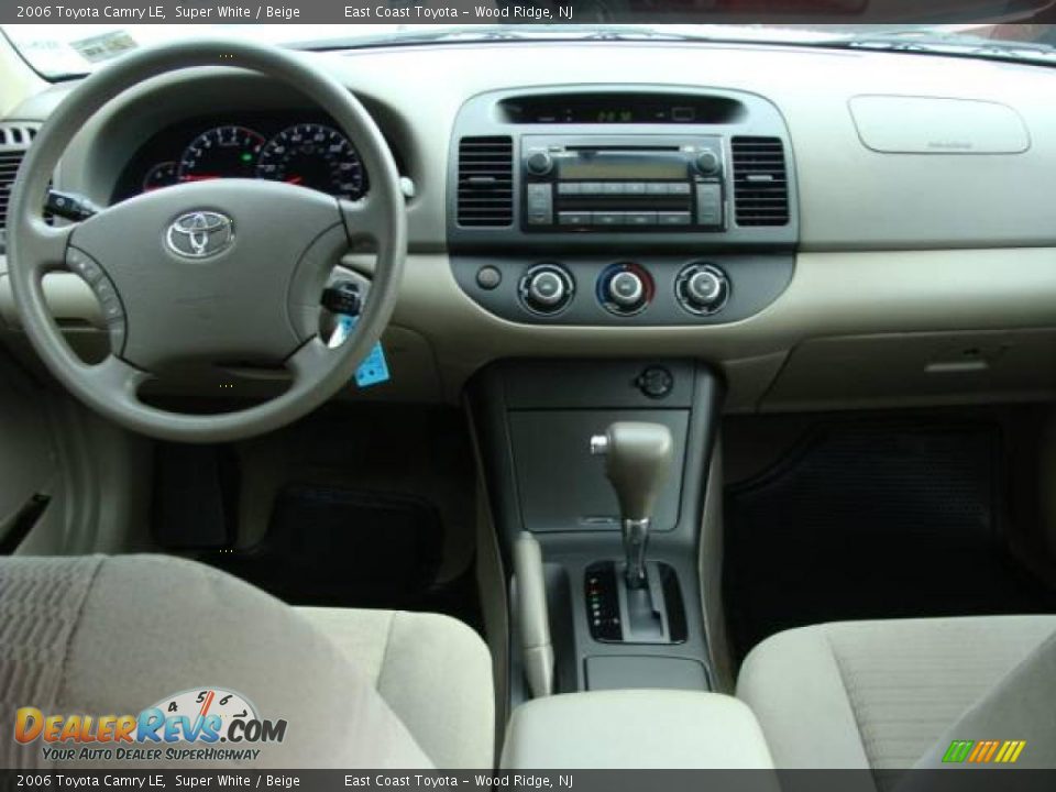 2006 Toyota Camry LE Super White / Beige Photo #9