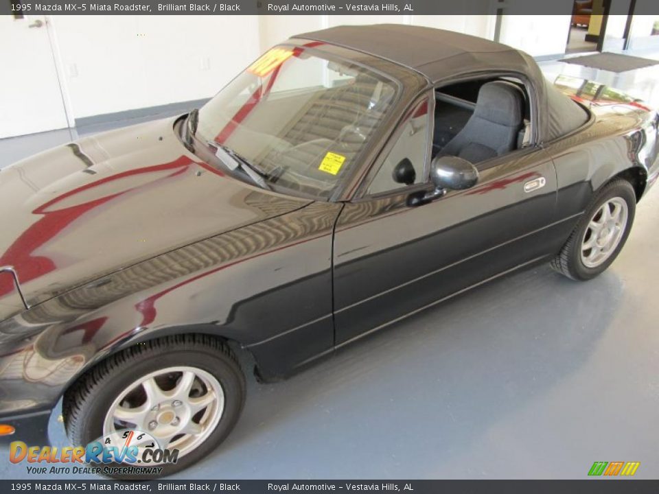 1995 Mazda MX-5 Miata Roadster Brilliant Black / Black Photo #24