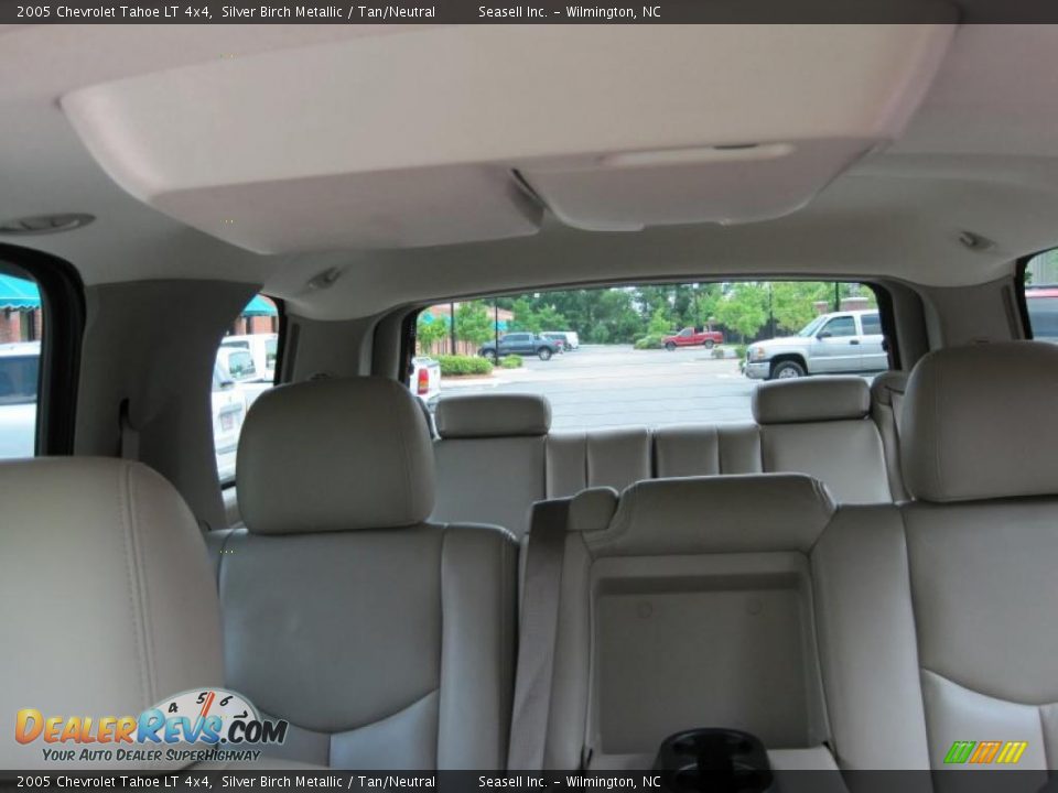 2005 Chevrolet Tahoe LT 4x4 Silver Birch Metallic / Tan/Neutral Photo #7