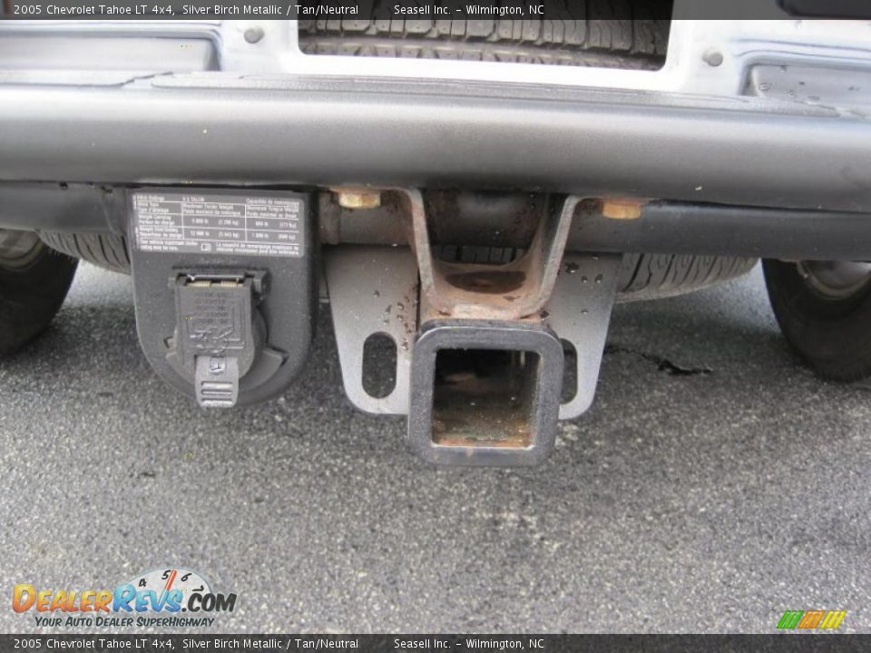 2005 Chevrolet Tahoe LT 4x4 Silver Birch Metallic / Tan/Neutral Photo #12
