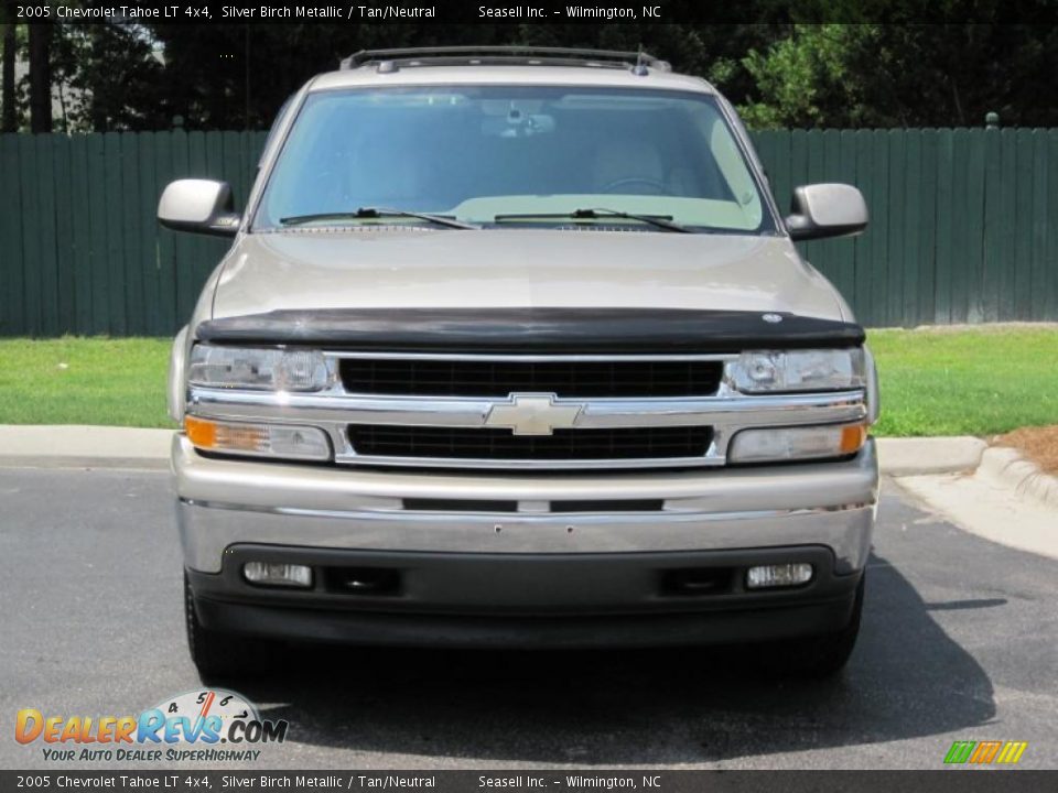 2005 Chevrolet Tahoe LT 4x4 Silver Birch Metallic / Tan/Neutral Photo #15