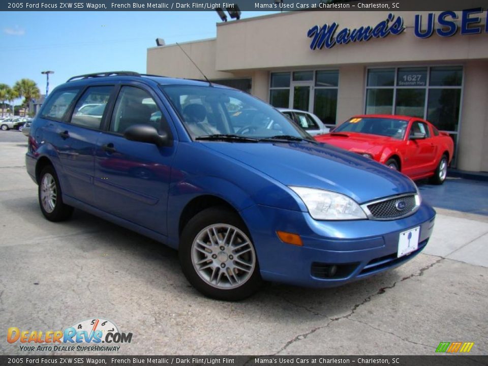 2005 Ford Focus ZXW SES Wagon French Blue Metallic / Dark Flint/Light Flint Photo #28