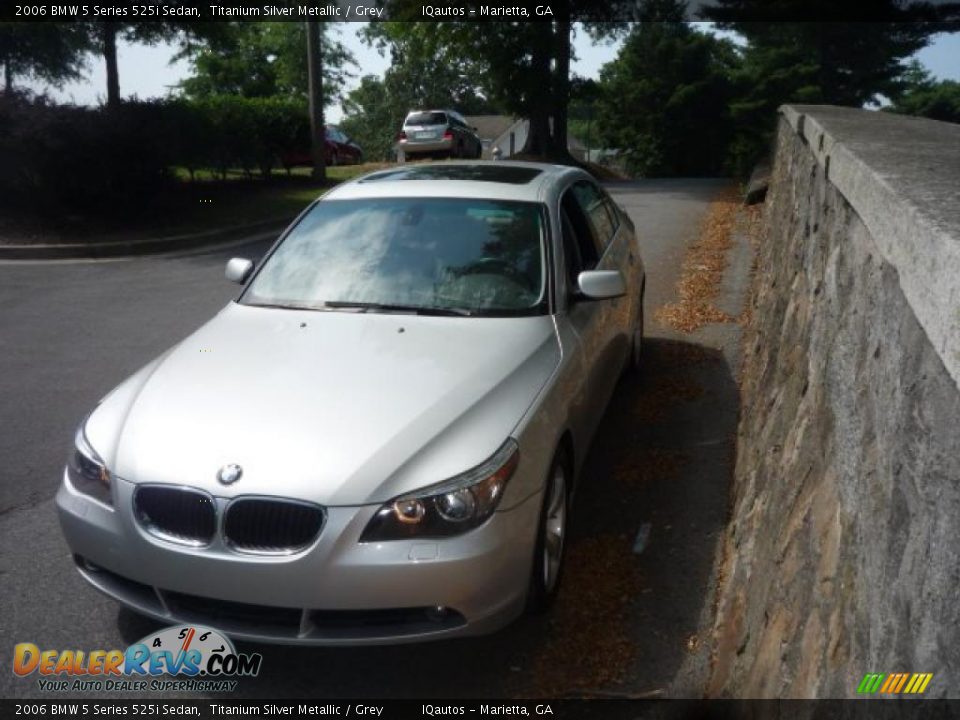 2006 BMW 5 Series 525i Sedan Titanium Silver Metallic / Grey Photo #7