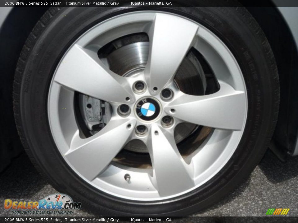 2006 BMW 5 Series 525i Sedan Titanium Silver Metallic / Grey Photo #10