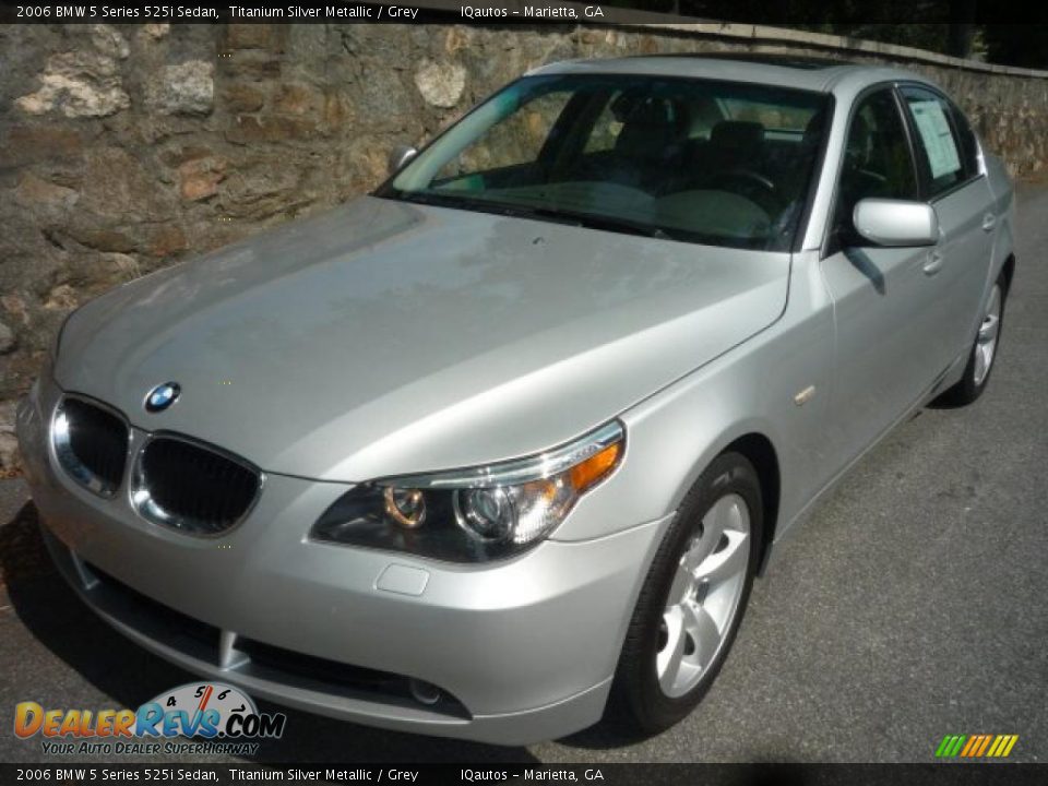 2006 BMW 5 Series 525i Sedan Titanium Silver Metallic / Grey Photo #15