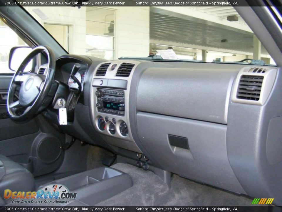 2005 Chevrolet Colorado Xtreme Crew Cab Black / Very Dark Pewter Photo #18