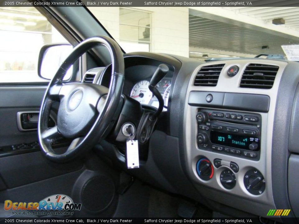 2005 Chevrolet Colorado Xtreme Crew Cab Black / Very Dark Pewter Photo #19