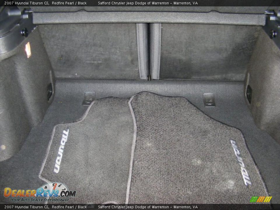 2007 Hyundai Tiburon GS Redfire Pearl / Black Photo #17