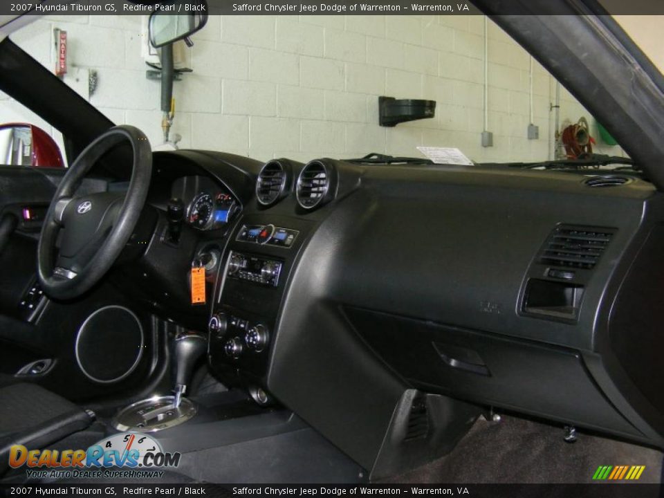 2007 Hyundai Tiburon GS Redfire Pearl / Black Photo #18