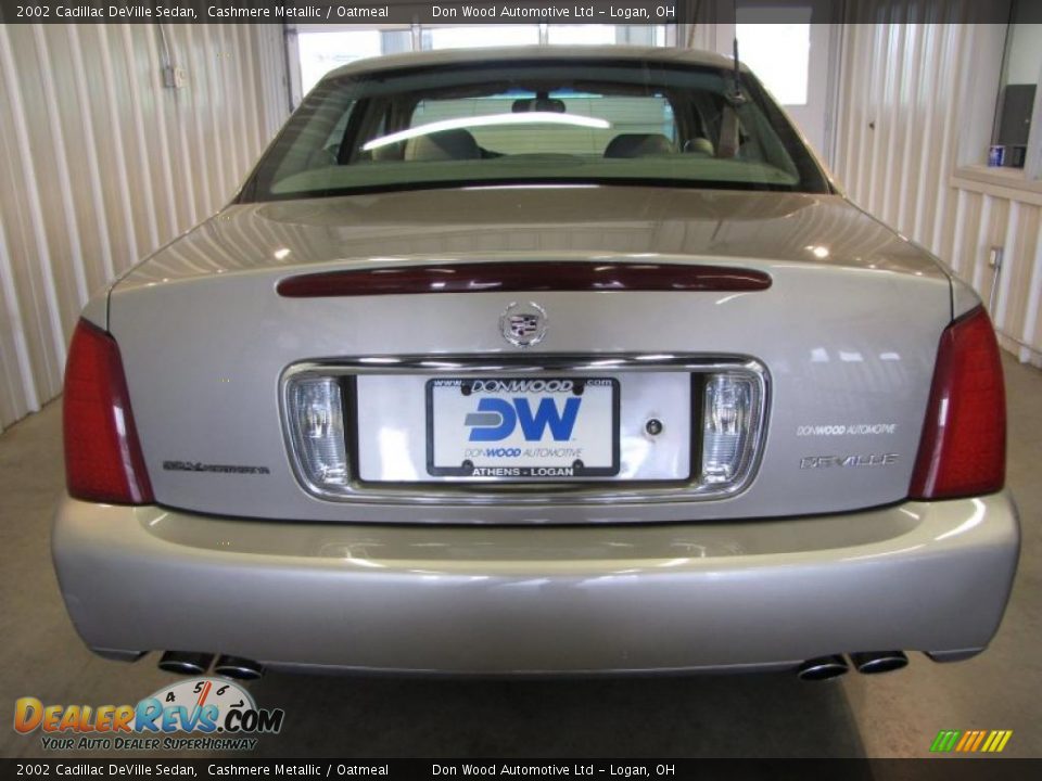 2002 Cadillac DeVille Sedan Cashmere Metallic / Oatmeal Photo #5