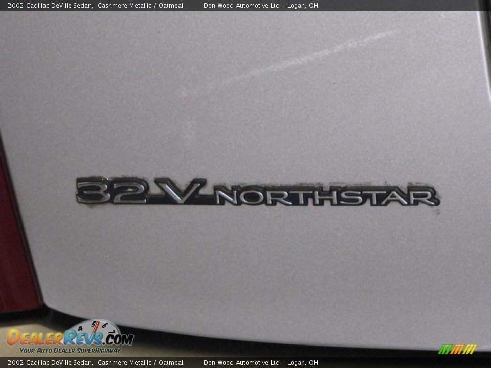 2002 Cadillac DeVille Sedan Cashmere Metallic / Oatmeal Photo #7