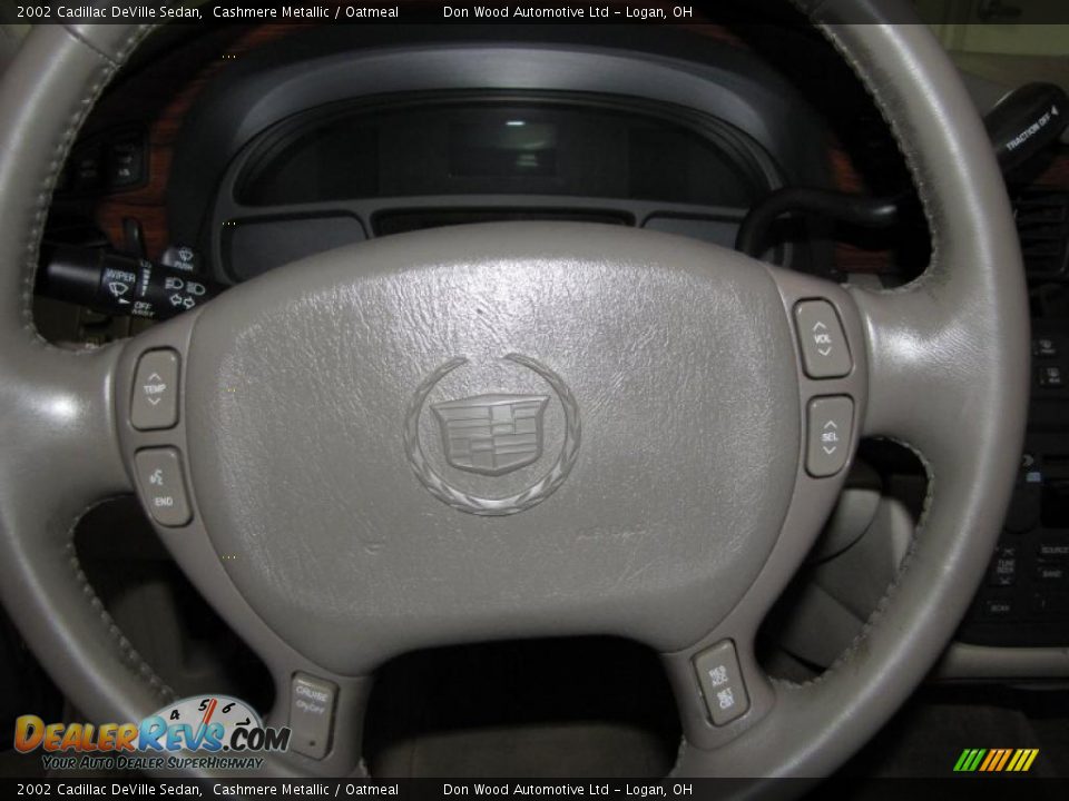 2002 Cadillac DeVille Sedan Cashmere Metallic / Oatmeal Photo #26