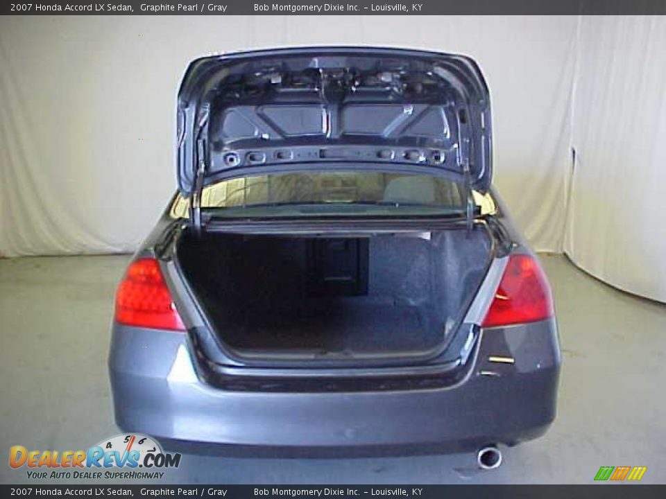 2007 Honda Accord LX Sedan Graphite Pearl / Gray Photo #21