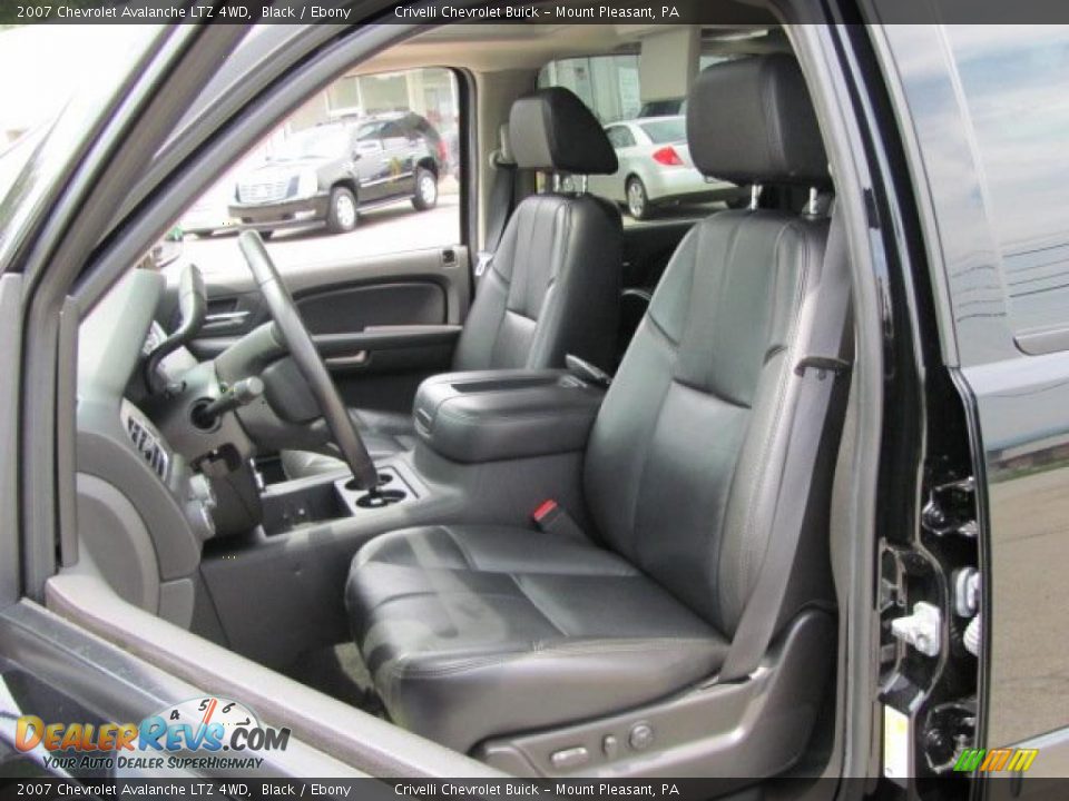 2007 Chevrolet Avalanche LTZ 4WD Black / Ebony Photo #8