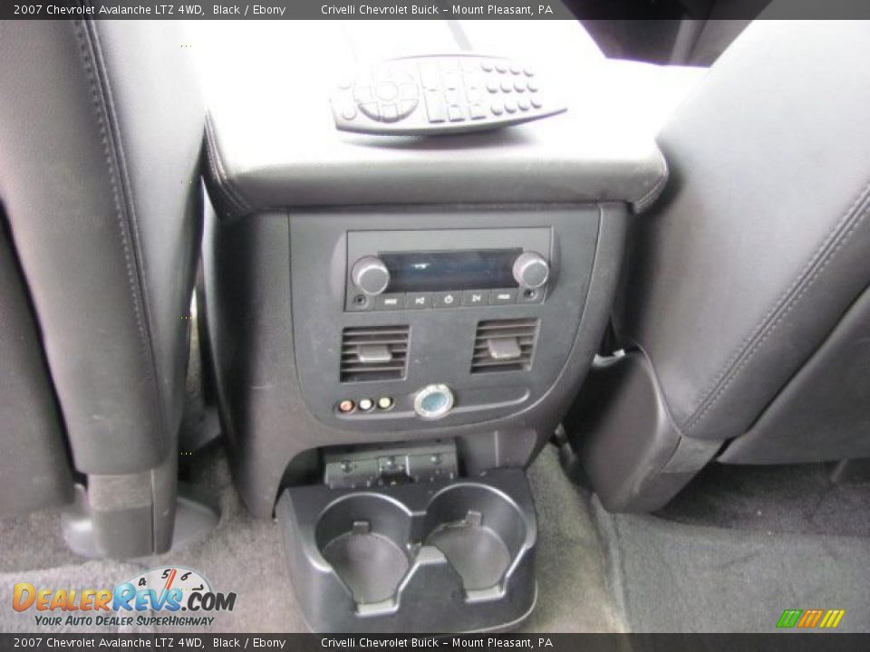 2007 Chevrolet Avalanche LTZ 4WD Black / Ebony Photo #29