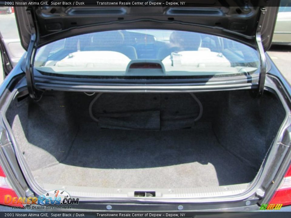 2001 Nissan Altima GXE Super Black / Dusk Photo #9