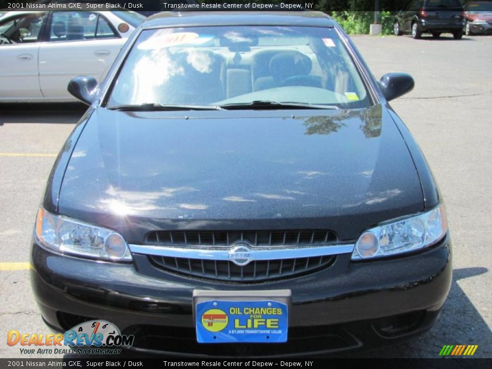 2001 Nissan Altima GXE Super Black / Dusk Photo #10