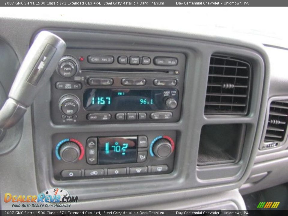 2007 GMC Sierra 1500 Classic Z71 Extended Cab 4x4 Steel Gray Metallic / Dark Titanium Photo #13