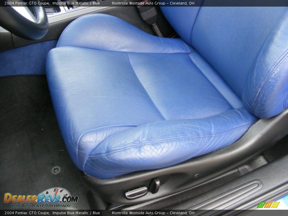 2004 Pontiac GTO Coupe Impulse Blue Metallic / Blue Photo #10