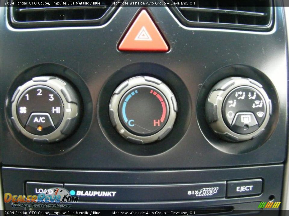 2004 Pontiac GTO Coupe Impulse Blue Metallic / Blue Photo #20